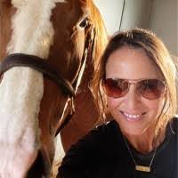 Sally Parrish's Instagram, Twitter & Facebook