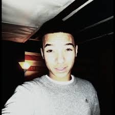 Stream Marcus Reichlin music