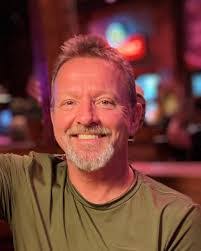 Loretta Starnes's Instagram, Twitter & Facebook