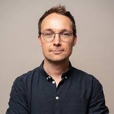 The E-Commerce Book: About a Channel that became an Industry: Graf,  Alexander, Schneider, Prof Holger, Stobbe, Mareike, Melican, Brian,  Bischoff, Karl, Bertram, Carla: 9781536937800: Amazon.com: Books