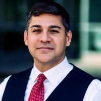 90+ "Roberto D." profiles