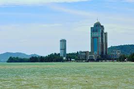 In a few clicks you can easily search, compare and book your hotel by clicking directly through to the hotel or travel agent website. View Of Tun Mustapha Tower North Of Teluk Likas Kota Kinabalu Sabah Malaysia Foto Di Taman Awam Teluk Likas Kota Kinabalu Tripadvisor