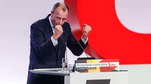 Friedrich merz bekommt eine schlüsselrolle und wird als superminister der nächsten regierung ins schaufenster gestellt. Friedrich Merz Ready To Seize Fresh Chance To Claim Merkel S Job Financial Times