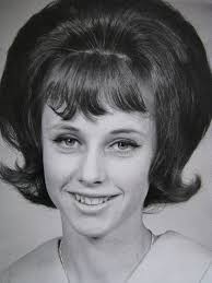 The Ratted Beehive Hair Styles Of The 60 S Hairstyle Names Short Hair Styles Easy Short Hair Updo