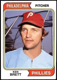 ⚾️On April 20, 1990 after retiring 26 consecutive A's players, Seattle  right-hander Brian Holman gives up a homer to pinch-hitter Ken Phelps,  turning his perfect game into the 9th one-hitter in Mariners