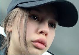 Купите книгу хайп в instagram: Instasamka Ding Ding Dong Tekst Pesni