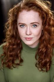 Eleanor Walsh's Instagram, Twitter & Facebook