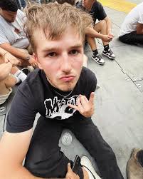 Aiden Lane (@lane_aiden) • Instagram photos and videos