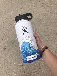 This hydro flask water flask product is backed by a manufacturer's lifetime warranty. A Hydroflask Color And Size Of Your Choosing With Requested Painting Some Example I Ve Done Are In The Pho Custom Hydro Flask Water Bottle Art Hydro Painting