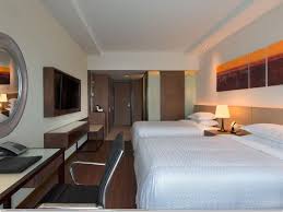 Four Points By Sheraton Bengaluru Whitefield Bangalore India Quartos De Hotel Quarto Hotel