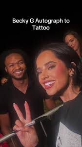 Encuentros en Twisted Tattoo con Becky G