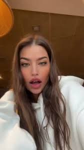 Tonia Berg's Instagram, Twitter & Facebook