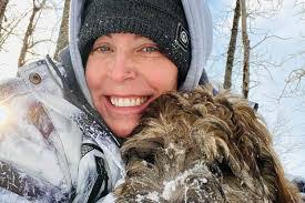 Amanda Brian's Instagram, Twitter & Facebook