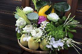 Bàn thờ gia tiên - nơi hội tụ những giá ...