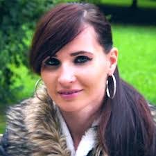 Veronica Sweet's Instagram, Twitter & Facebook