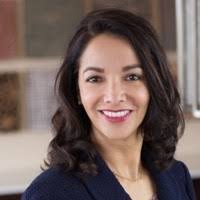 Denise Wynn's Instagram, Twitter & Facebook