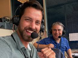 Mid-game foul ball during our broadcast? I got you 🫡