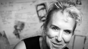 Lauren Weedman returns to Seattle for one-woman show 'BLOWS'