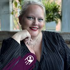 Do I need to pressure wash my deck before sealing in North Alabama?