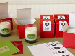 Personalize Christmas Gifts For Clients And Friends With Free Designs And Templates Aver Corporate Christmas Gifts Personalized Business Gifts Business Gifts
