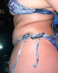 Lola Young Body Type Shape