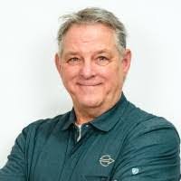 Larry Wichert's Instagram, Twitter & Facebook