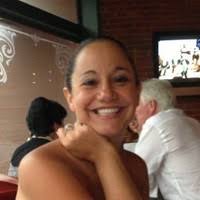 Elisa Corcoran's Instagram, Twitter & Facebook