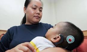 Berdasarkan penelitian di amerika, gangguan pendengaran menempati urutan ketiga setelah osteoarthritis dan hipertensi dari semua kondisi gangguan kronis pada lanjut usia. Penafian Ibu Bapa Terhadap Anak Istimewa Tidak Wajar