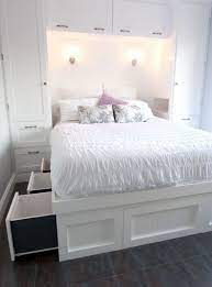 Practical Queen Bed In Small Bedroom Decor Ideas Bedrooom Smallbedroom Queenbed Bedroomlay Small Bedroom Storage Small Bedroom Remodel Diy Bedroom Storage