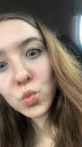 people keep saying i look familiar but they aren't sure why… :  r/Doppleganger