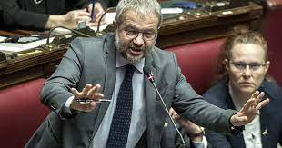 May 27, 2021 · la sesta e ultima puntata di buongiorno, mamma!, la nuova fiction di canale 5, va in onda stasera 27 maggio in prima serata alle 21.45. Claudio Borghi Offro Buoni Ruoli Purtroppo Per Travaglio Caccia Ai 5 Stelle Pronte Le Fughe Verso La Lega Libero Quotidiano