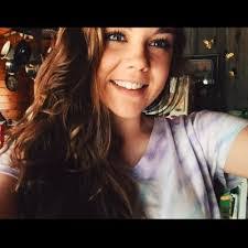 Hannah Confer's Instagram, Twitter & Facebook