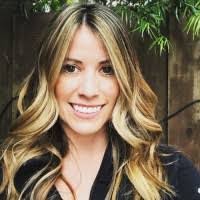 Amelia Marquez's Instagram, Twitter & Facebook