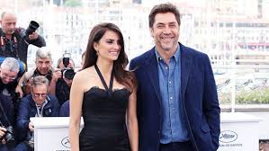Fina torres pain and glory. Penelope Cruz Rocks Plunging Swimsuit On The Beach With Javier Bardem Hollywood Life