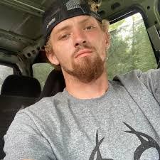 Brianna Burnett's Instagram, Twitter & Facebook