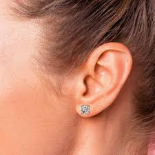 Check spelling or type a new query. Round Diamond Stud Earrings In White Gold 2 Ctw