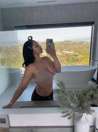 Rocket Reyna on X: sending my shower video to everyone who says yes  (serious) 🫣 t.coTl6Spt6zHd  X