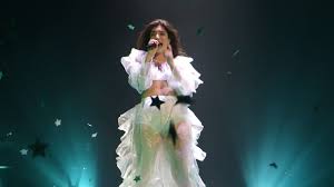 Oh, i wish i could get my things and just let go. Lorde Green Light Live In Oakland Youtube