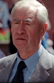 Bill Pertwee as that classic British tv character ' You love to hate '. ARP  Warden Hodges, from Dads Army. While it's true that Bill Pertwee's Warden  may have given people the