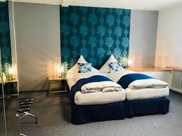Die lage fresh inn von münchen ermöglicht ihnen bequeme und schnelle verbindungen, beispielsweise ins stadtzentrum (16 min), zur messe (20 min) oder zum flughafen (35 min). 12 Unterhaching B B S Hotels Germany From 26 Book Now Lodging World