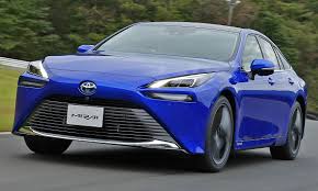 The mirai—and its rivals, the honda clarity and the hyundai nexo—are powered by a fuel cell which the toyota mirai sees a complete overhaul for the 2021 model year as it enters its second generation. Neuer Toyota Mirai 2020 Erste Testfahrt Autozeitung De