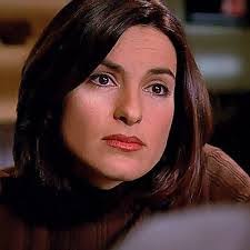 Lyndsi Brown's Instagram, Twitter & Facebook