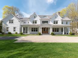 Pin By Samantha Berger On Exterior In 2020 Conneticut Homes House Exterior Colonial Exterior