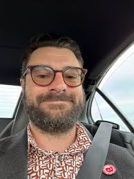 Gamer seeking gaming partner or girlfriend