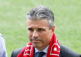 Bolig og eiendom, Eiendomsoverdragelser