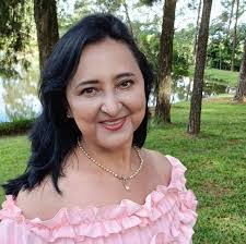 Esme Lemus's Instagram, Twitter & Facebook