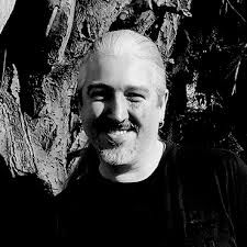 LA PLUS FÉÉRIQUE EXPÉRIENCE MUSICALE IMAGINÉE AUX CONFINS DE L'ORIENT ET DE  L'OCCIDENT. VOUS ÊTES AU MAROC DANS LA DEUX