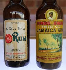 Dans ce nouvel opus, philippe de pompignan, de la compagnie du rhum, vous fais visiter la distillerie du rhum a1710 au cœur de l'habitation du simon à la. Rum Wikipedia