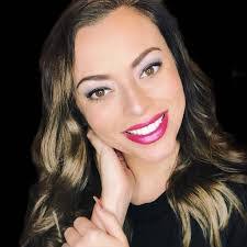 Rae Ingram's Instagram, Twitter & Facebook