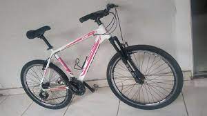 Bike aro 26 high one grupo shimano(pego celular de uns 250 em Aparecida De  Goiânia | Clasf esportes-e-fitness